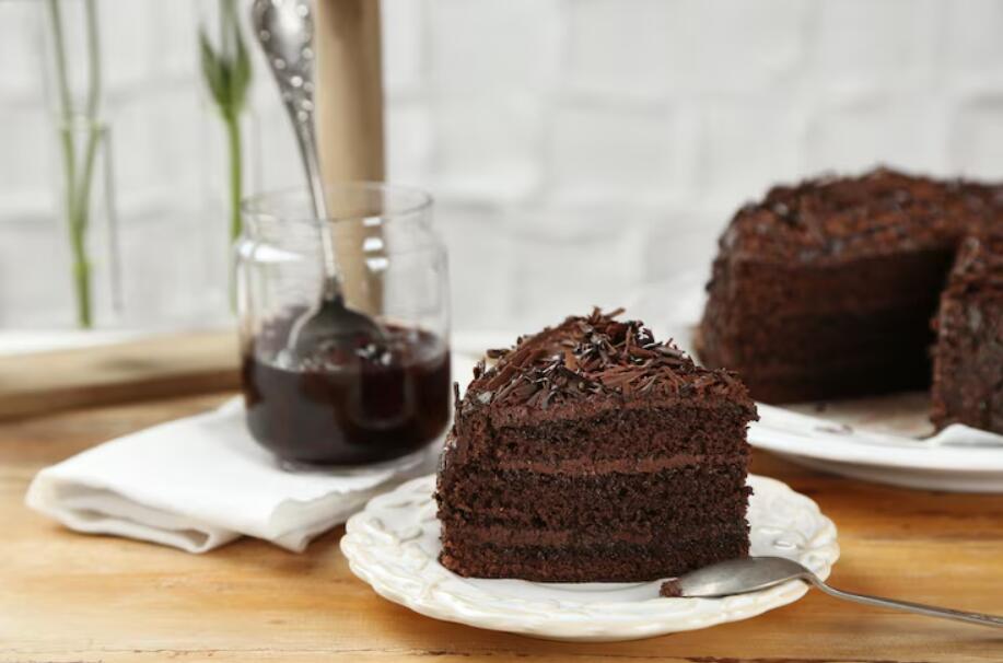 Chocolate Mayonnaise Cake: A Moist, Vintage Dessert That’s Still Irresistible